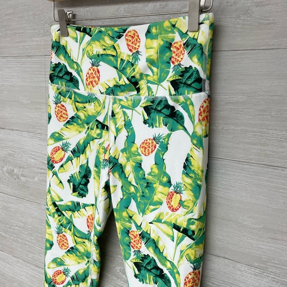 | WildFox | pineapple leggings. Size M. - Picture 3 of 9
